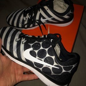 Women’s Nike free 5.0